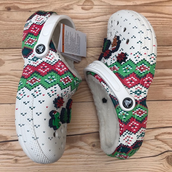 Crocs Classic Lined Holiday Charm Clog - Picture 15 of 16